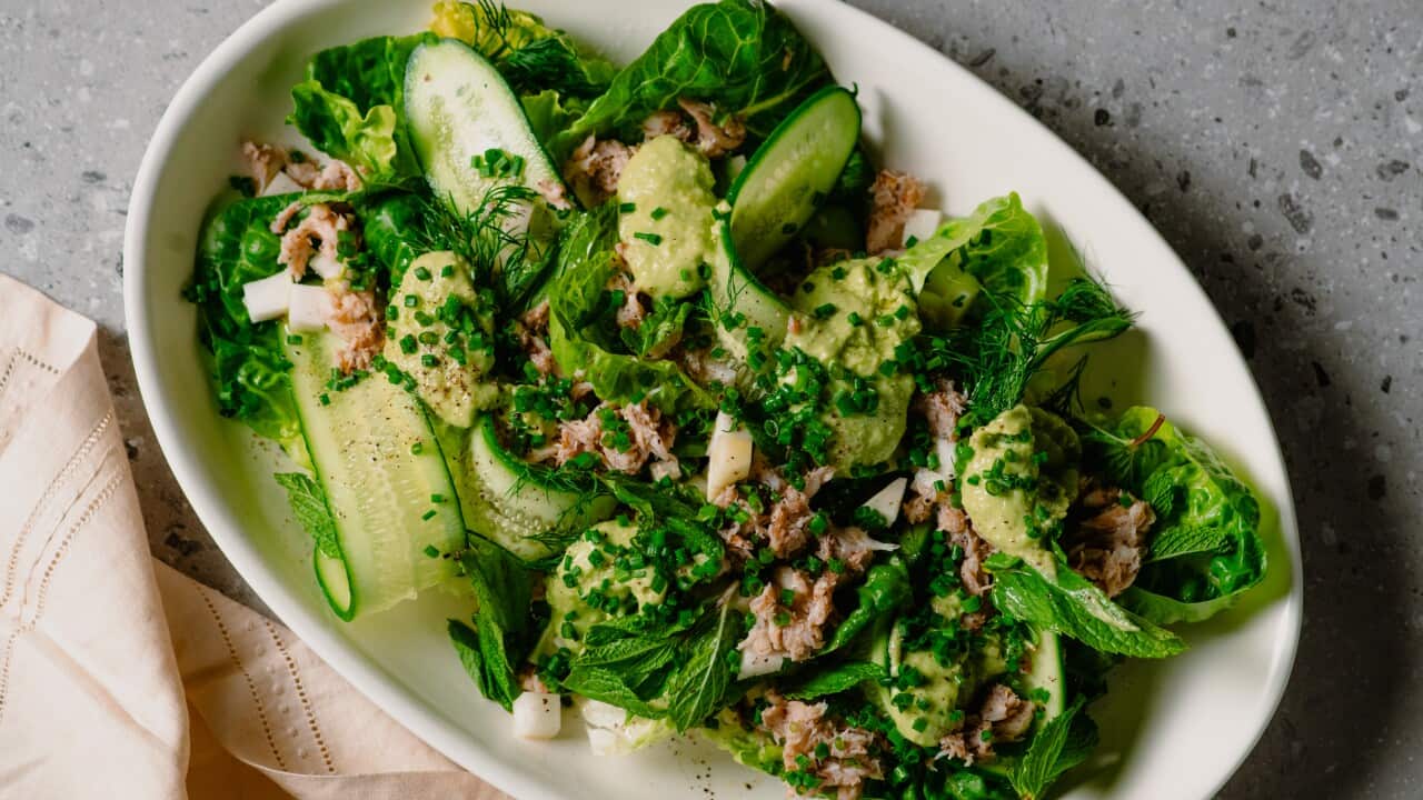 Greens and crab salad with avocado mayo