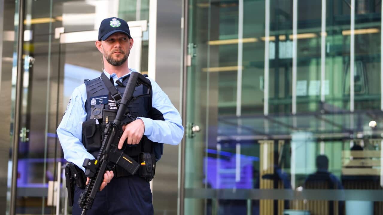 总理莫里森宣布将在澳大利亚机场部署武装警察。