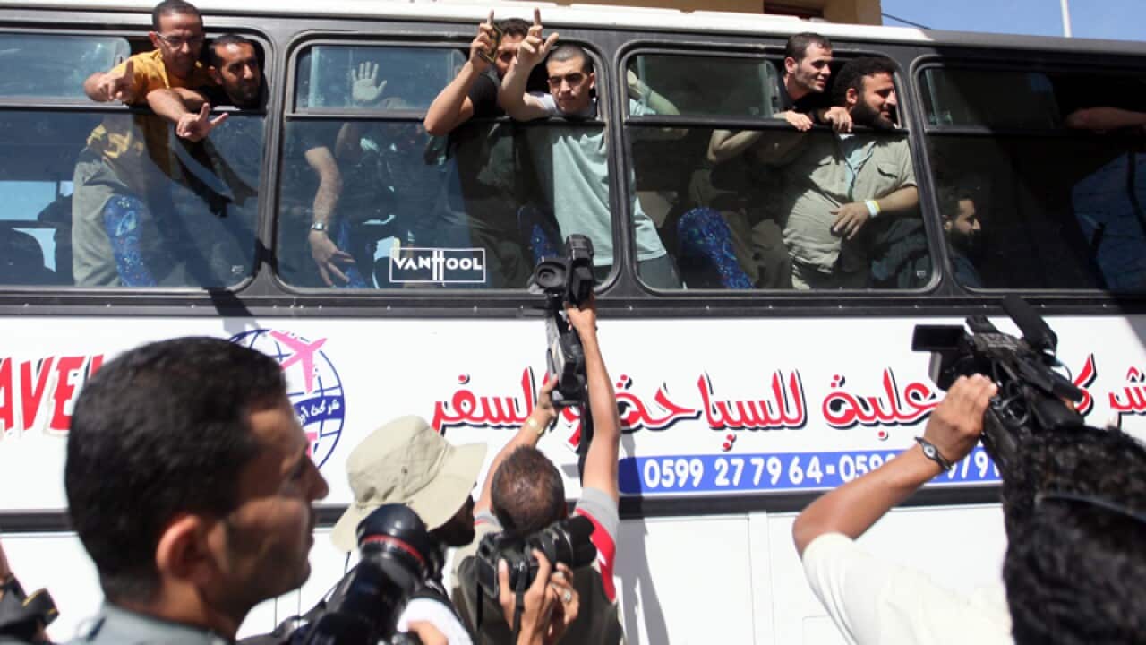 Israel to free 104 Palestinians in prisons