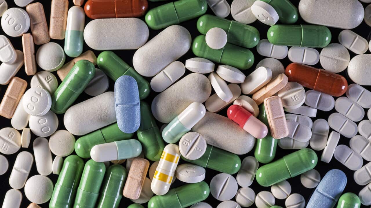 Complete list of different types of medications in pill and capsule form.