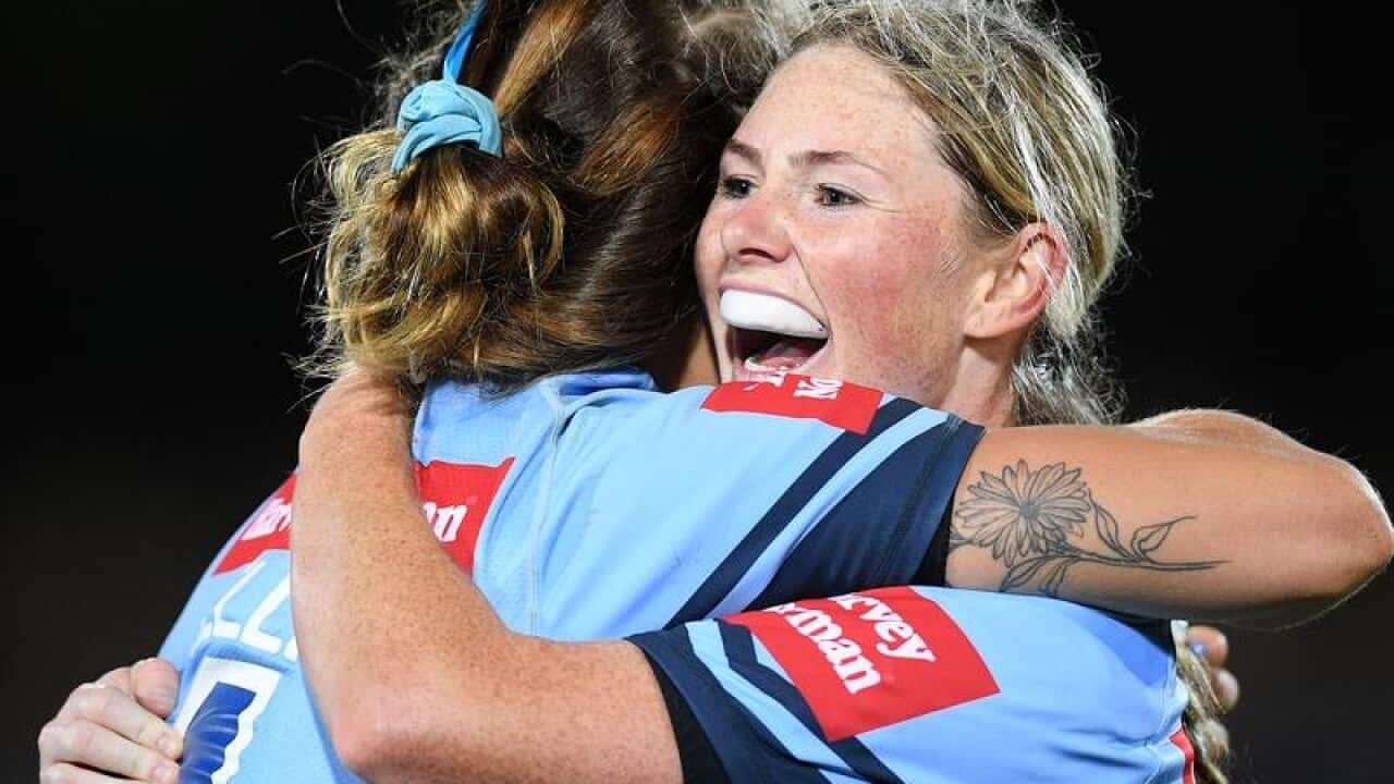 NSW star Maddie Studdon (R)