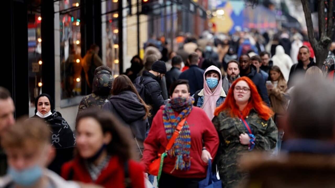 Picture of shoppers in London's Oxford Street this week.