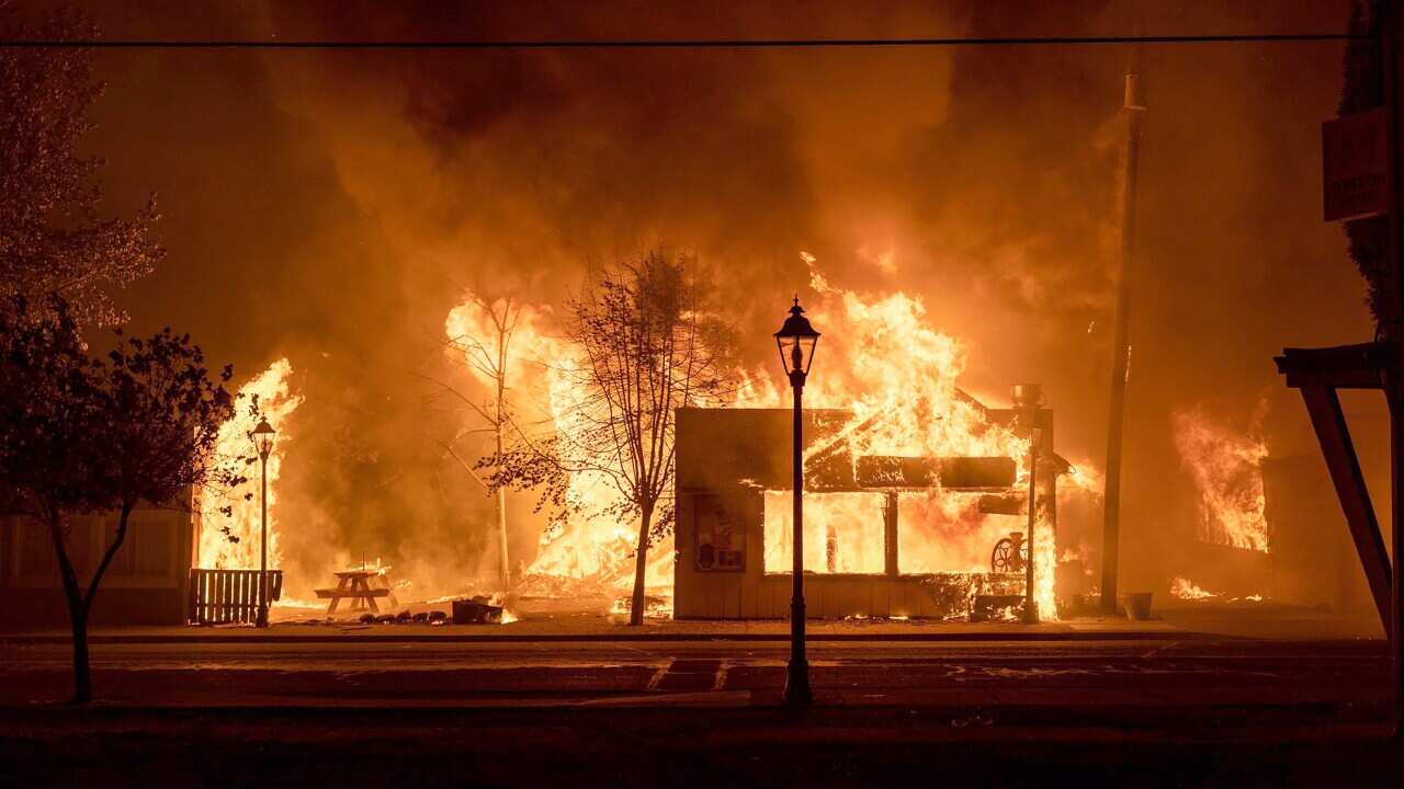 Devastating bushfires are sweeping the US west coast.