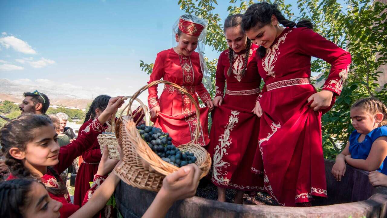 Հայկական գինեգործութիւն