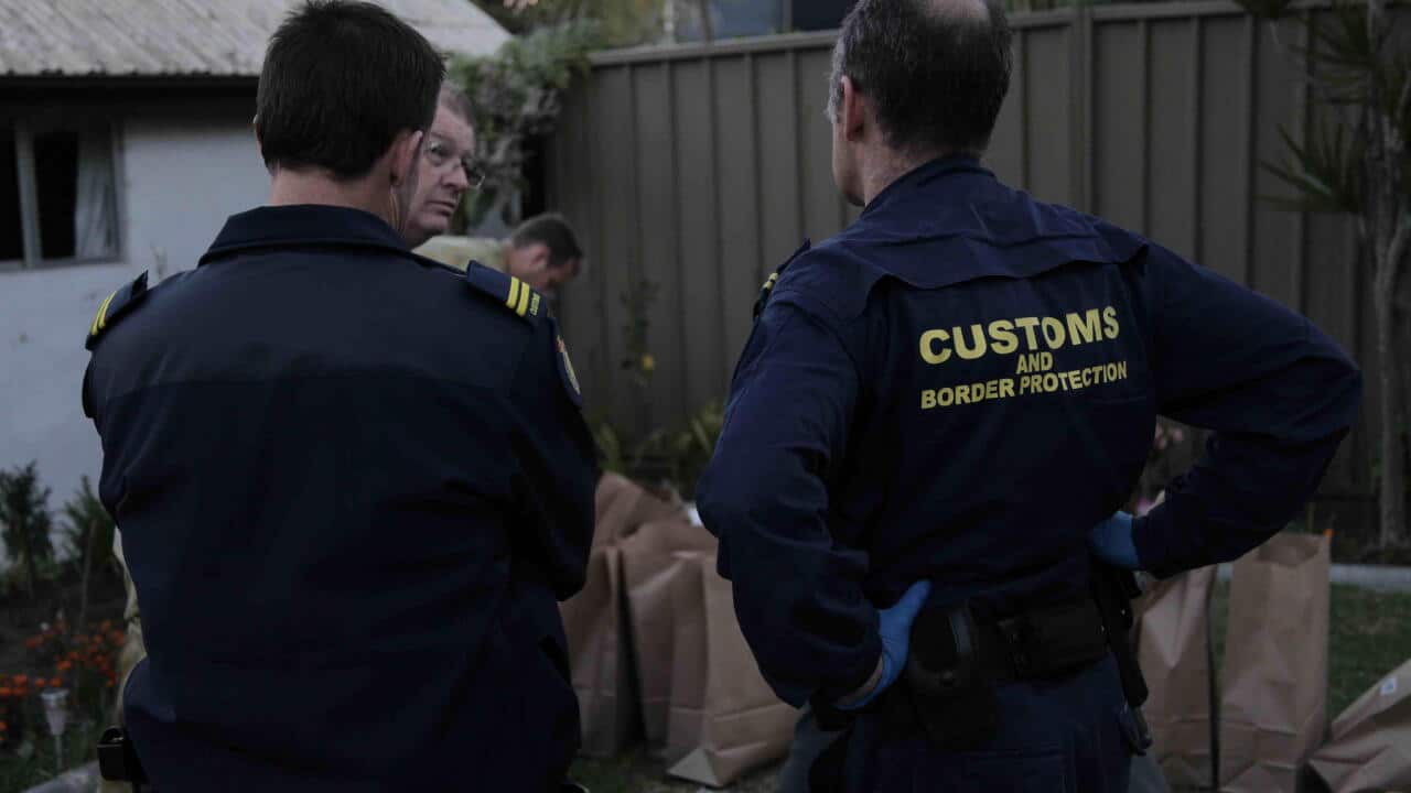customs_australia_aap.jpg