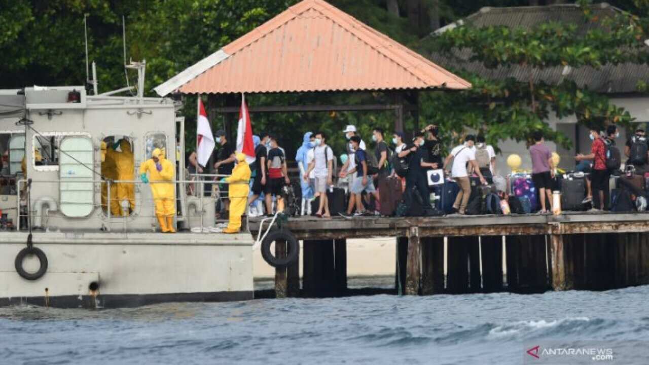 Tens of crew members of World Dream liner arrived at Sebaru Kecil Island in Jakarta's Thousands of Islands District on Feb 28, 2020.