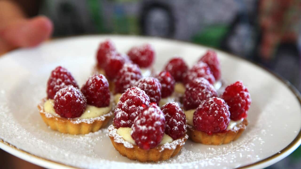 mini-raspberry-tarts.jpg