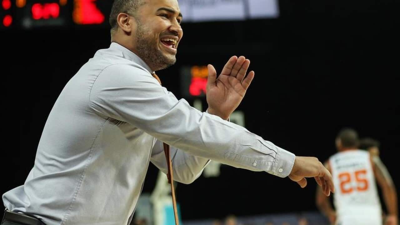 Head Coach Kevin Braswell of the Breakers.
