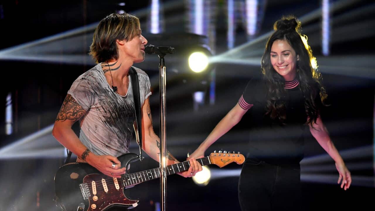 Keith Urban and Amy Shark perform during the 32nd ARIA Awards at The Star, in Sydney, Wednesday, November 28, 2018.
