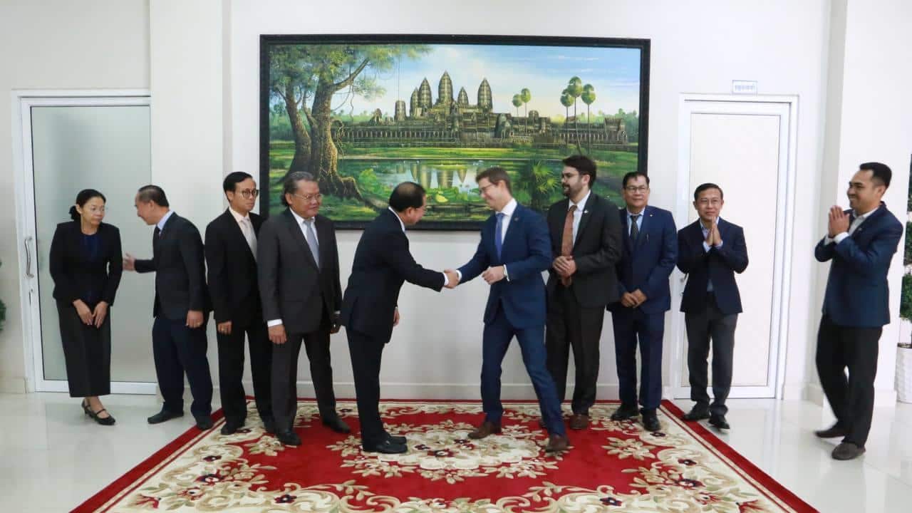 Australia_Cambodia_health supports.jpg