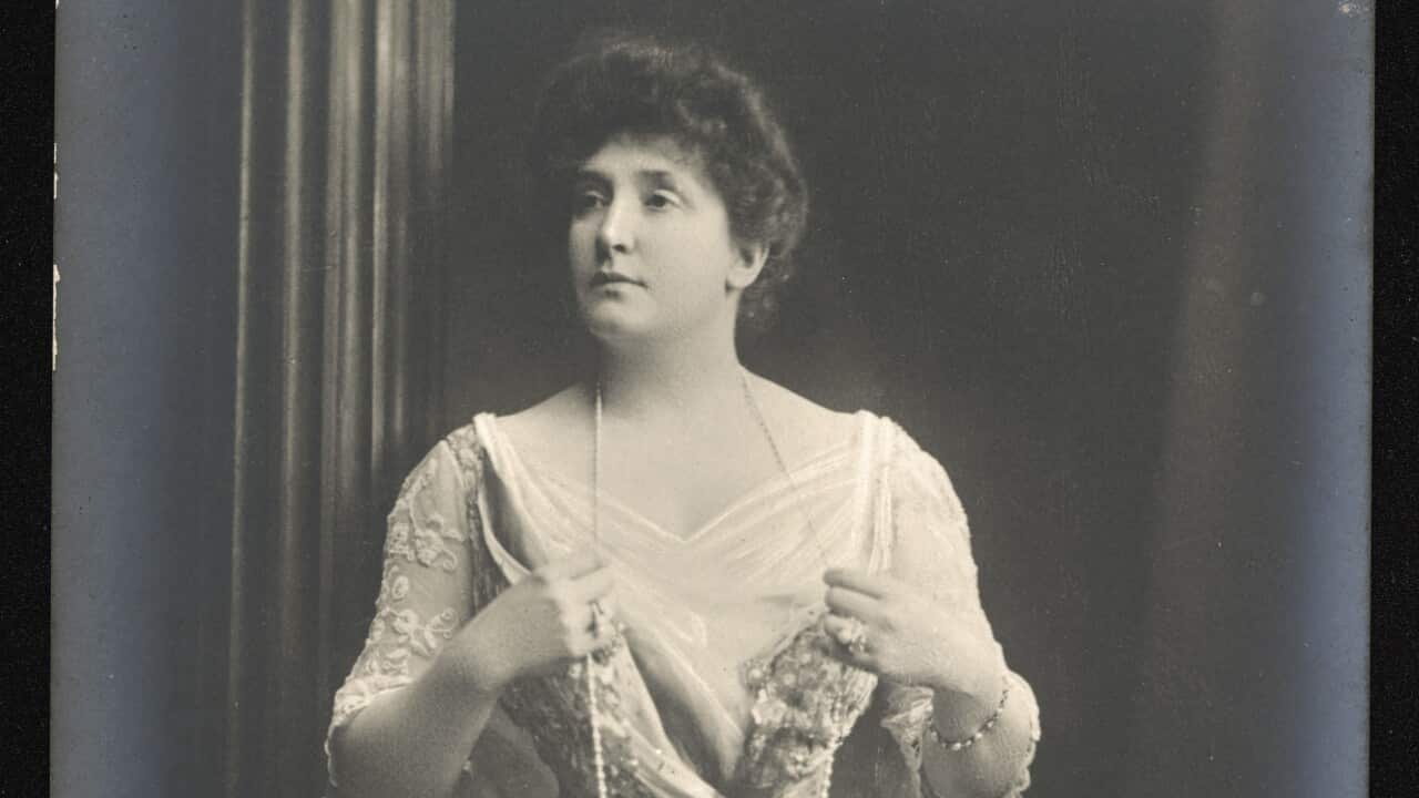 Image for read more article 'LISTEN MORE'