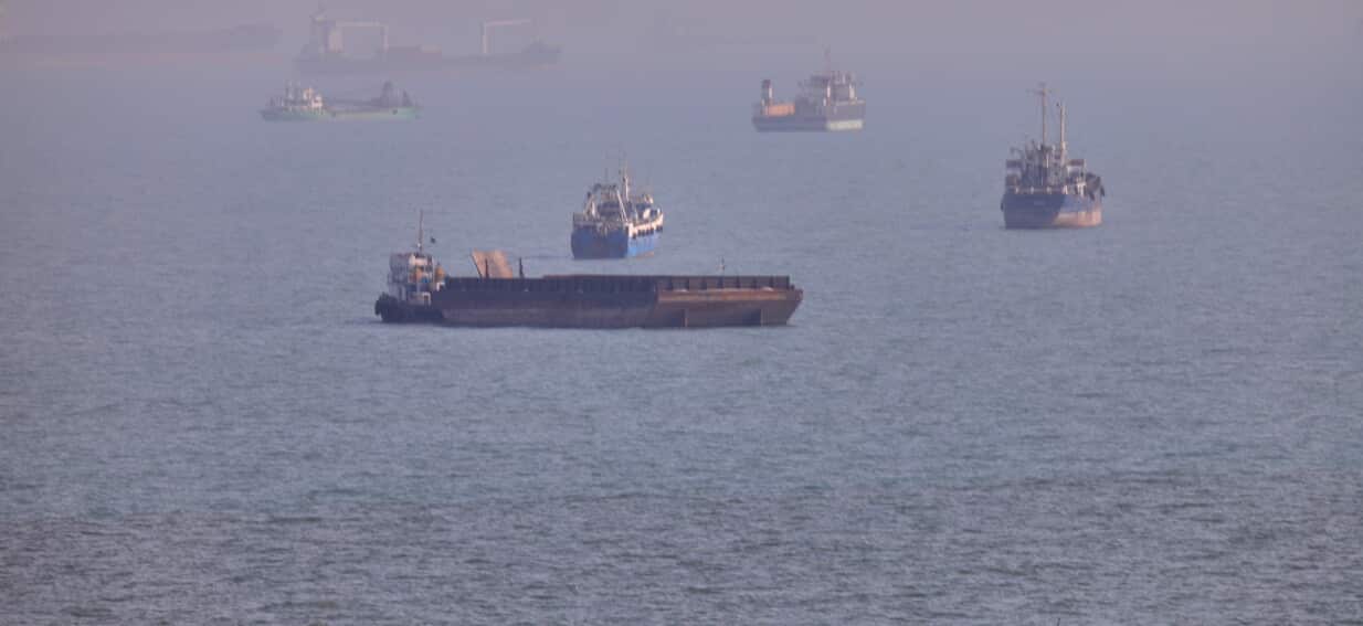 The little-known environmental risk that could emerge as ships leave the Strait of Hormuz