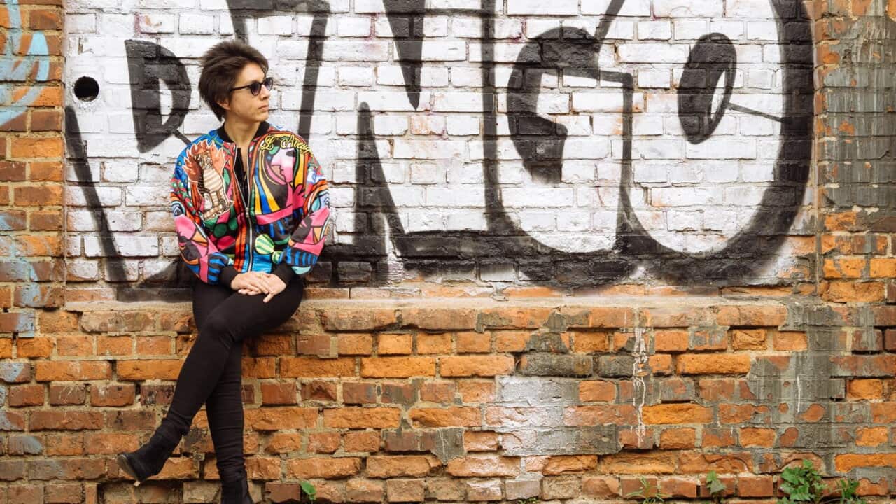 La musicienne Tahlia Petrosian se produit au festival d'hiver "Illuminate Adelaide"