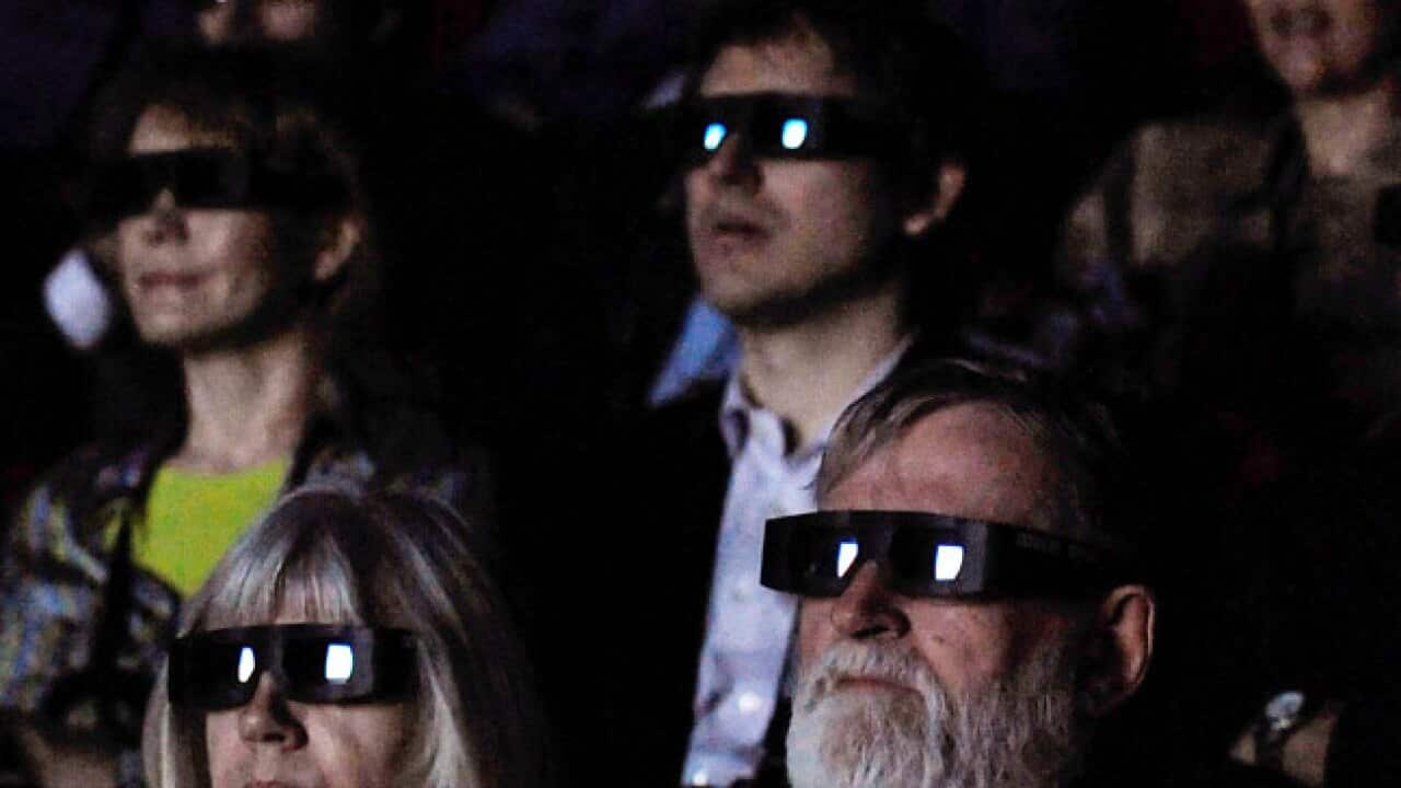 3D-glasses_230311_B_Getty_481979139
