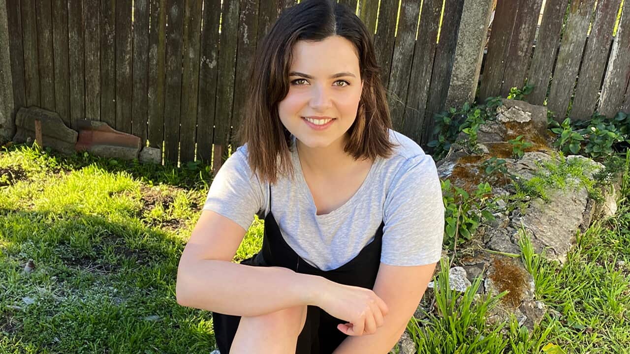 Kat Dominis
