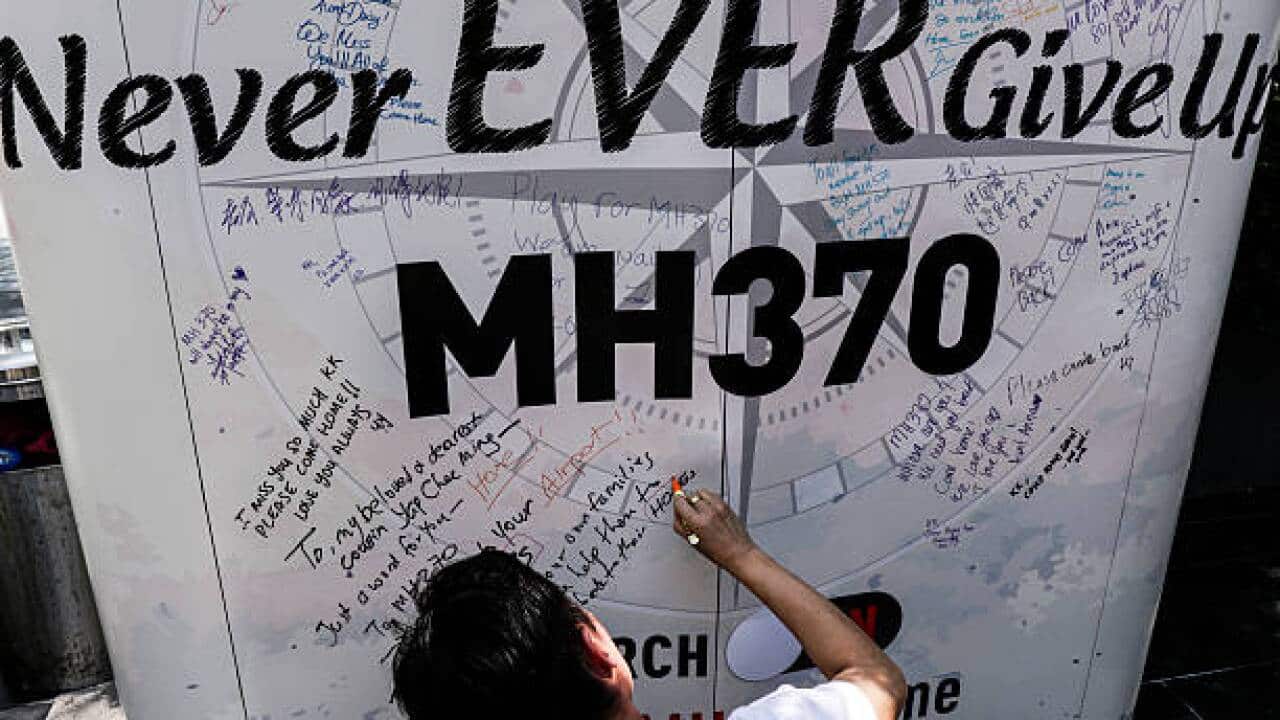 Usaha mencari pesawat MH370 yang hilang sejak 2014 kini bersambung kembali.jpg