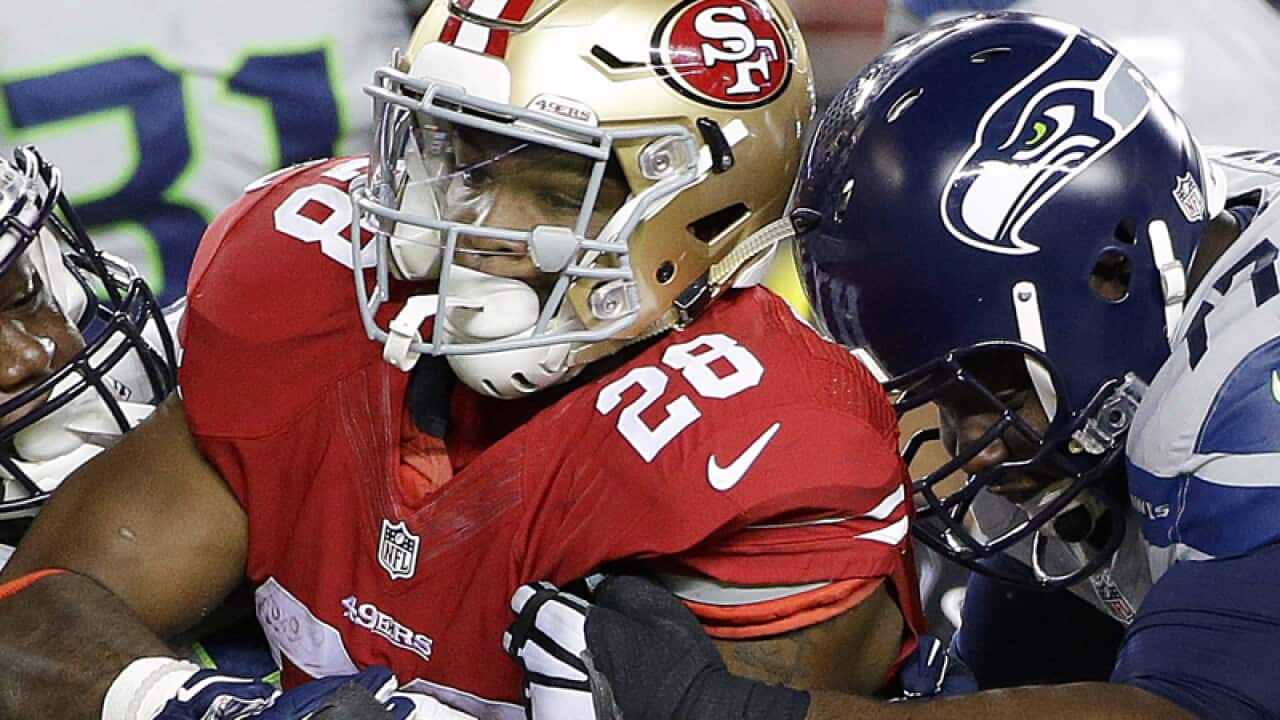 San Francisco 49ers running back Carlos Hyde (28)