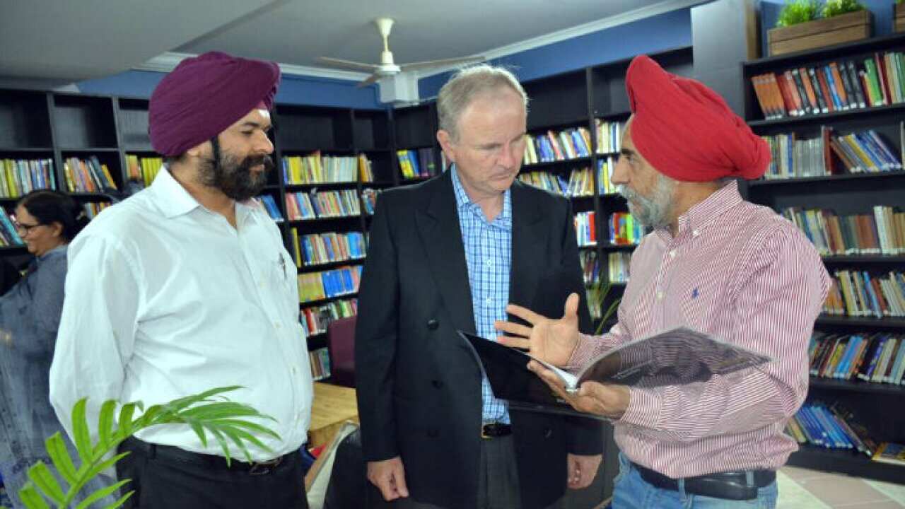 Glenwood Gurudwara Library