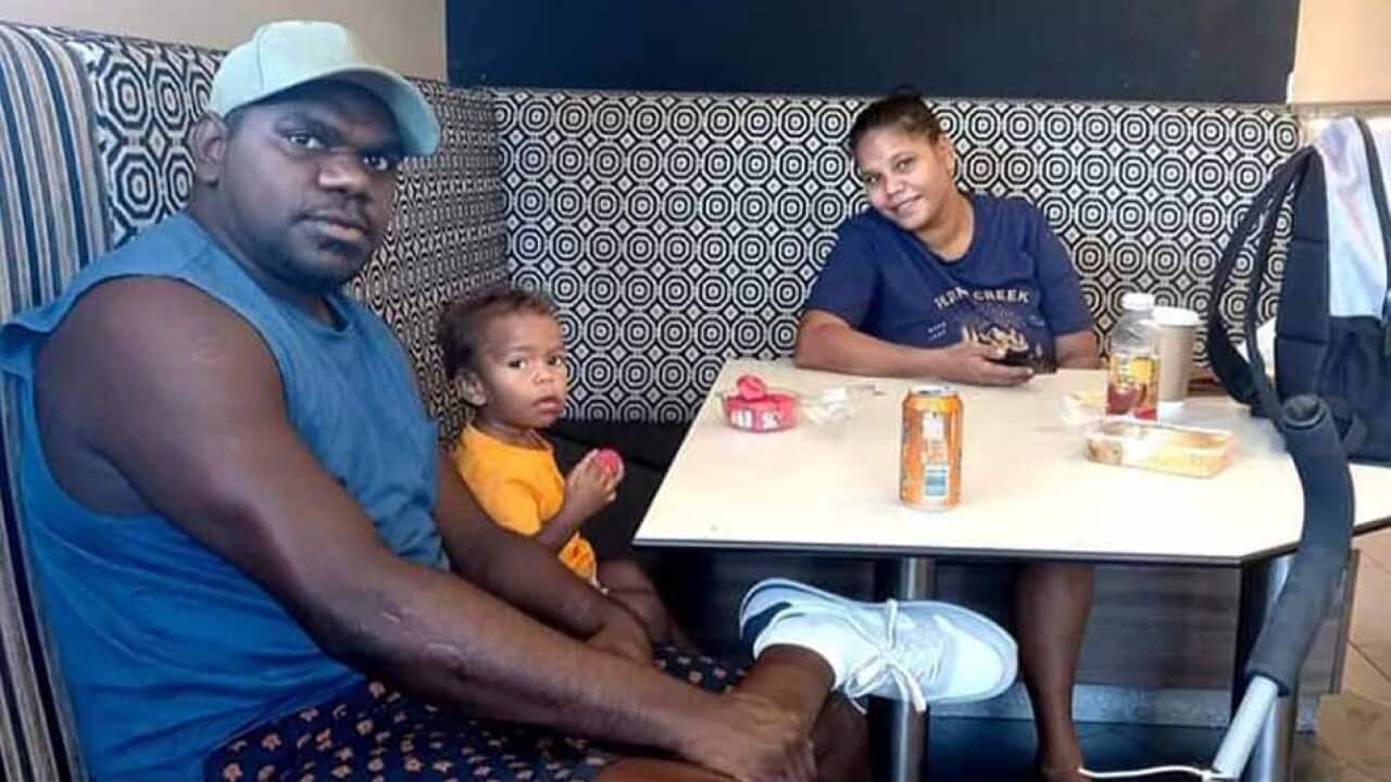 Nathan and Abbie are owners of the Gomu Rawak takeaway shop in Milingimbi