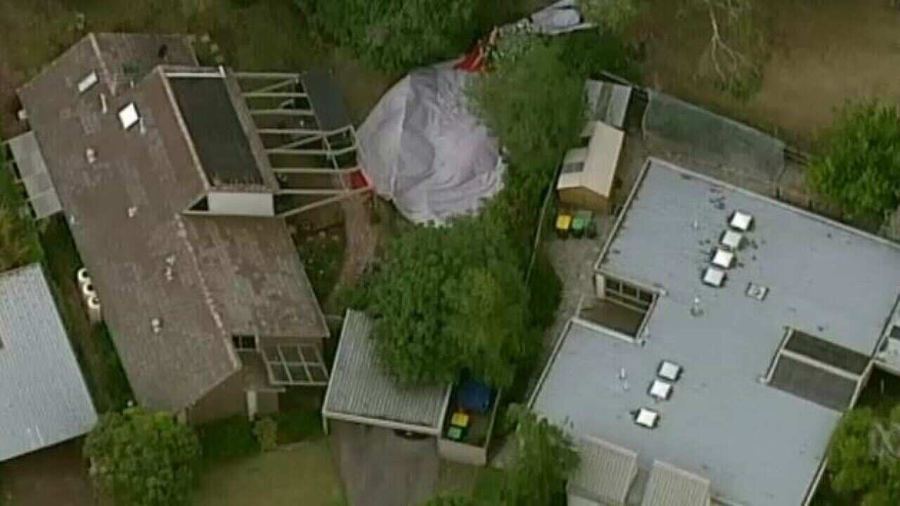 A hot air ballon crashed in Vermont South, Melbourne