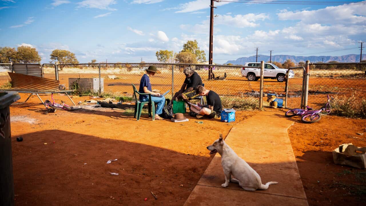 Papunya_HRLC_Credit - Tash Khan2.jpg