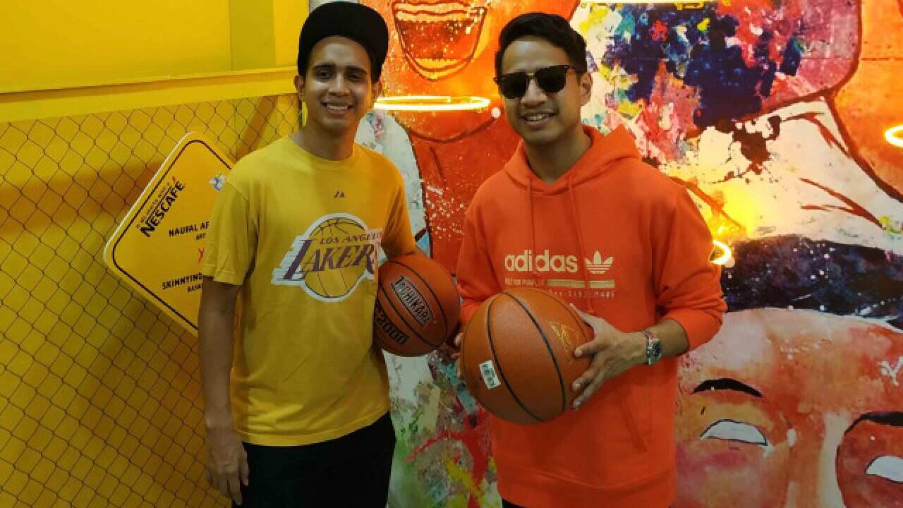 Jovial da Lopez and Andovi da Lopez.