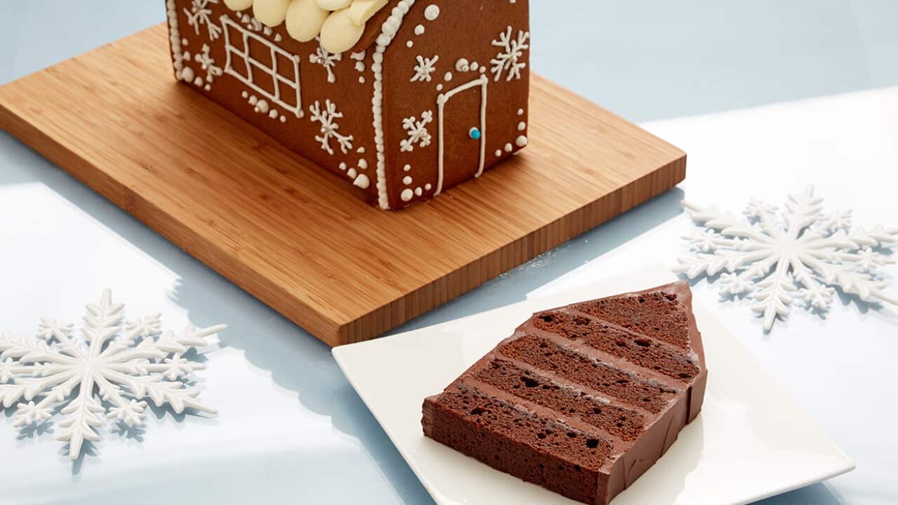 Chocolate spice gingerbread house cake