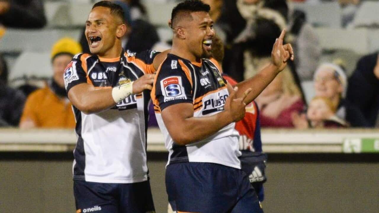 ACT Brumbies star Folau Fainga'a (R)