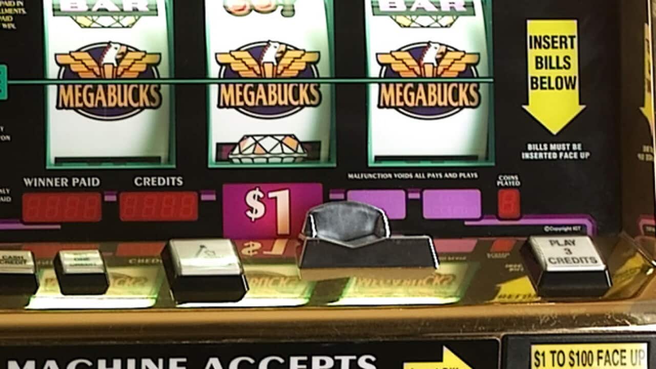 Slot-Machine110411_B_AAP_1639321694