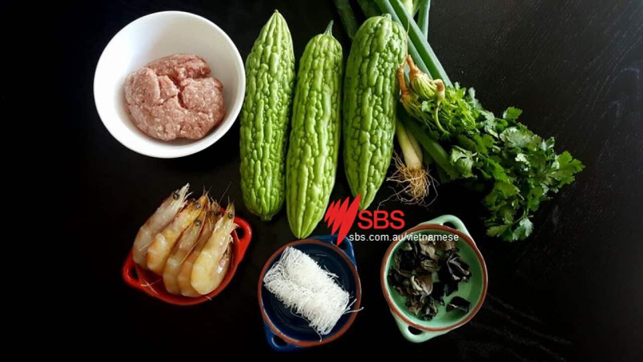 Ingredients for Vietnamese stuffed bitter melon soup