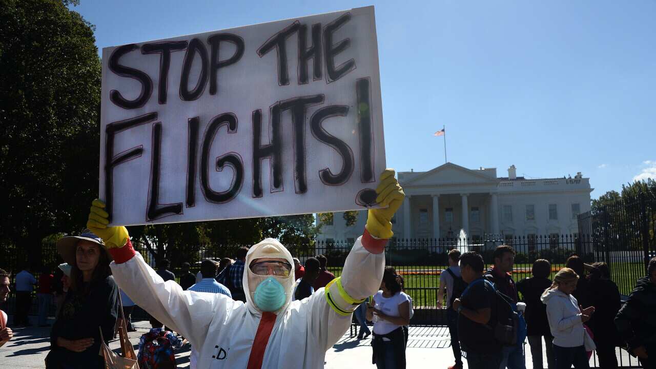Obama calls for calm on Ebola