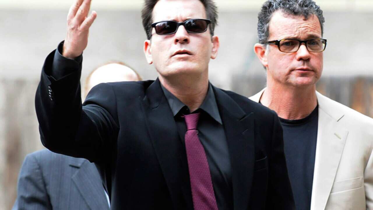 Charlie-Sheen_B_AAP_1318389364