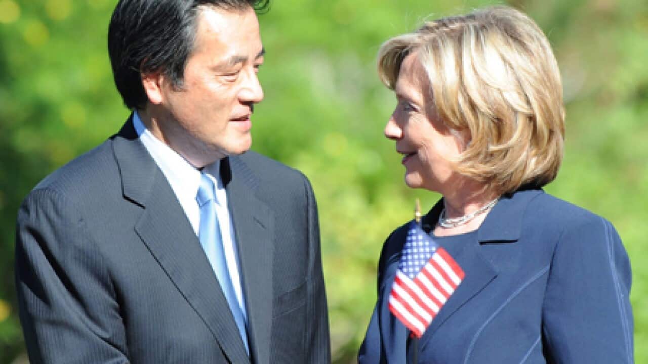 clinton_japan_b_130110_aap_558120350