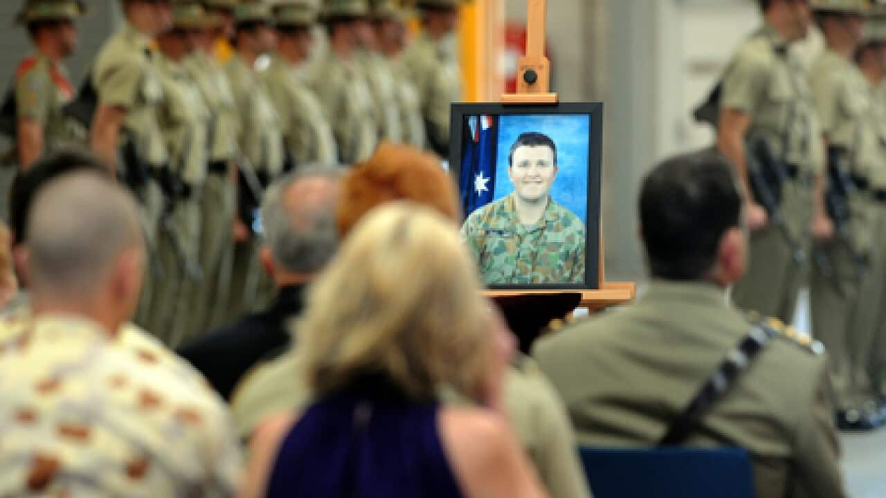 bewes_ramp_ceremony_brisb_L_100715_aap_426260884