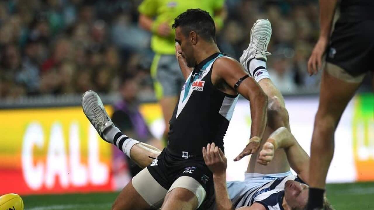 Lindsay Thomas clashes with Scott Selwood.