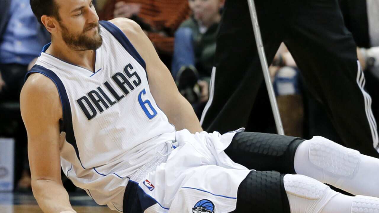 Dallas Mavericks center Andrew Bogut (6) of Australia