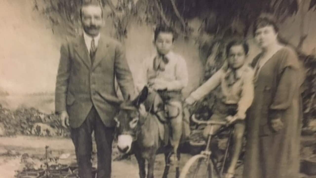 Ettore ed Elisa Croccolo con i figli Vasco e Tullio (papà di Armida)