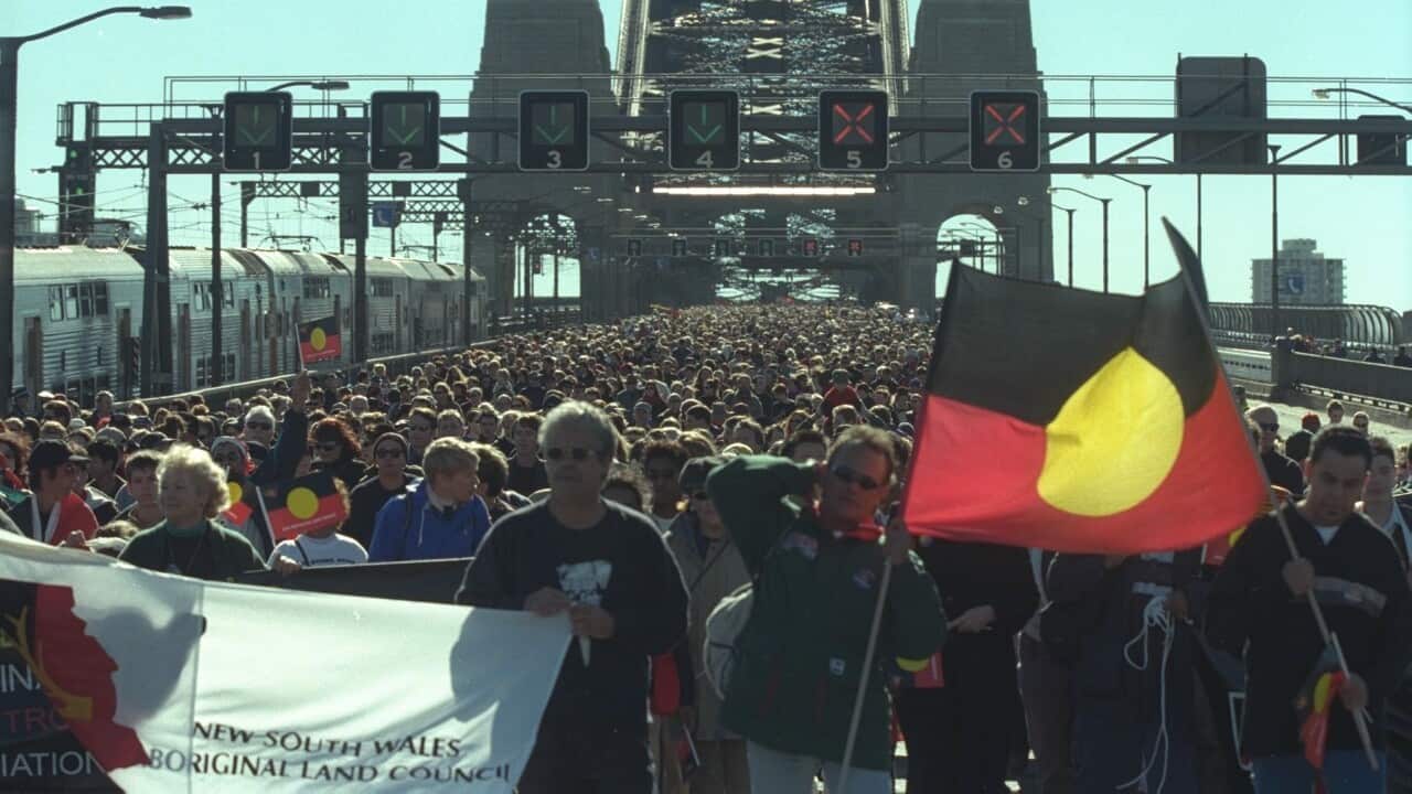 thumbnail_Sydney Harbour Bridge was closed to traffic for the 4th time since its construction to host the reconciliation march in May 2000 (Getty).jpg