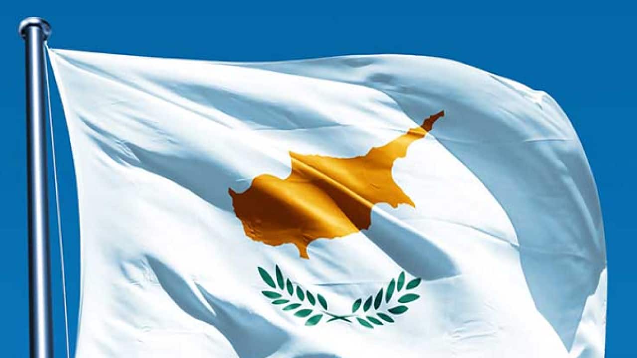Cypriot flag.png