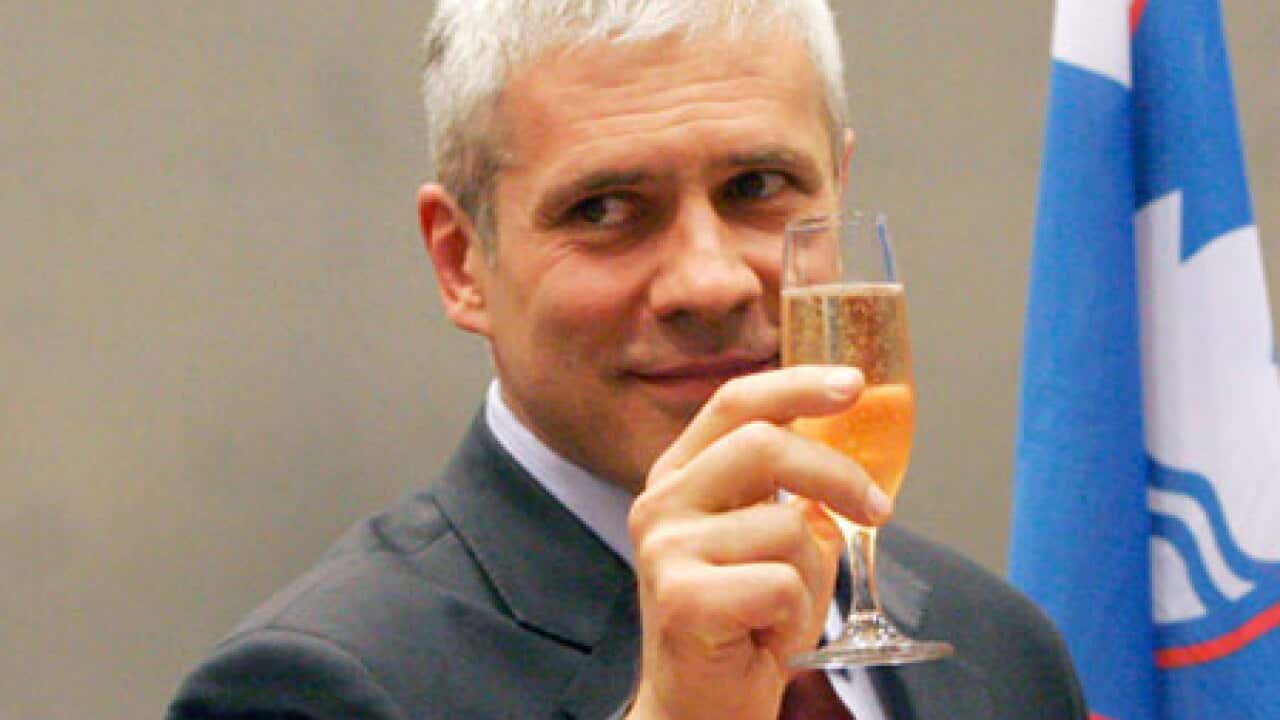 Tadic_Champagne_091017_B_aap_192941197