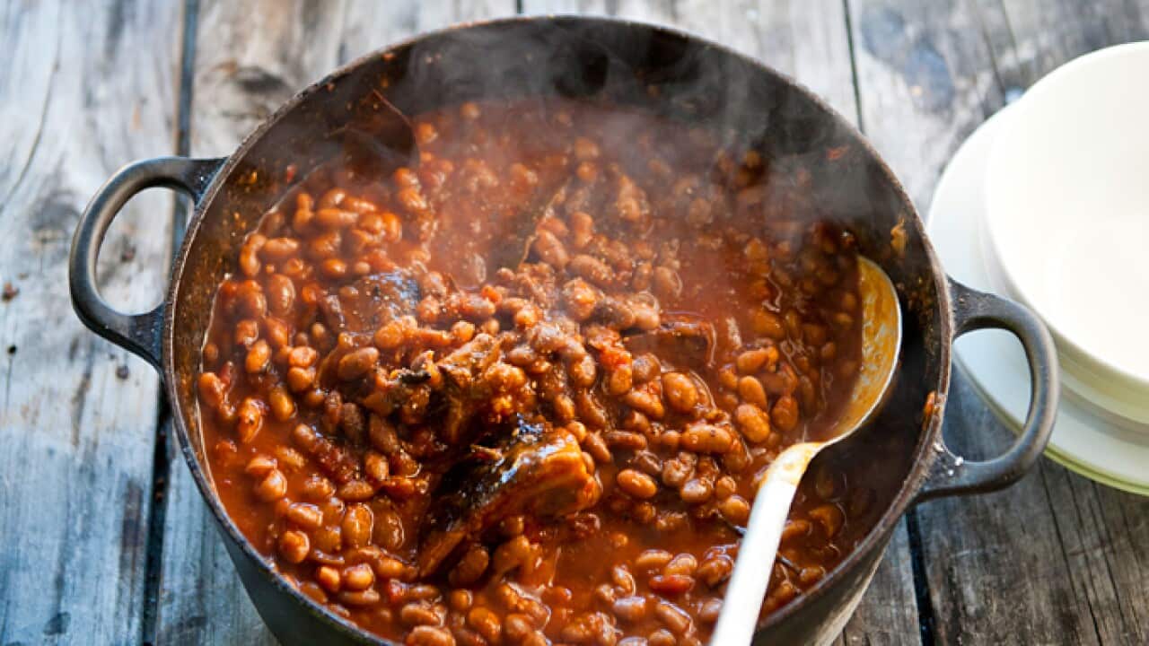 Vine-cutters baked beans