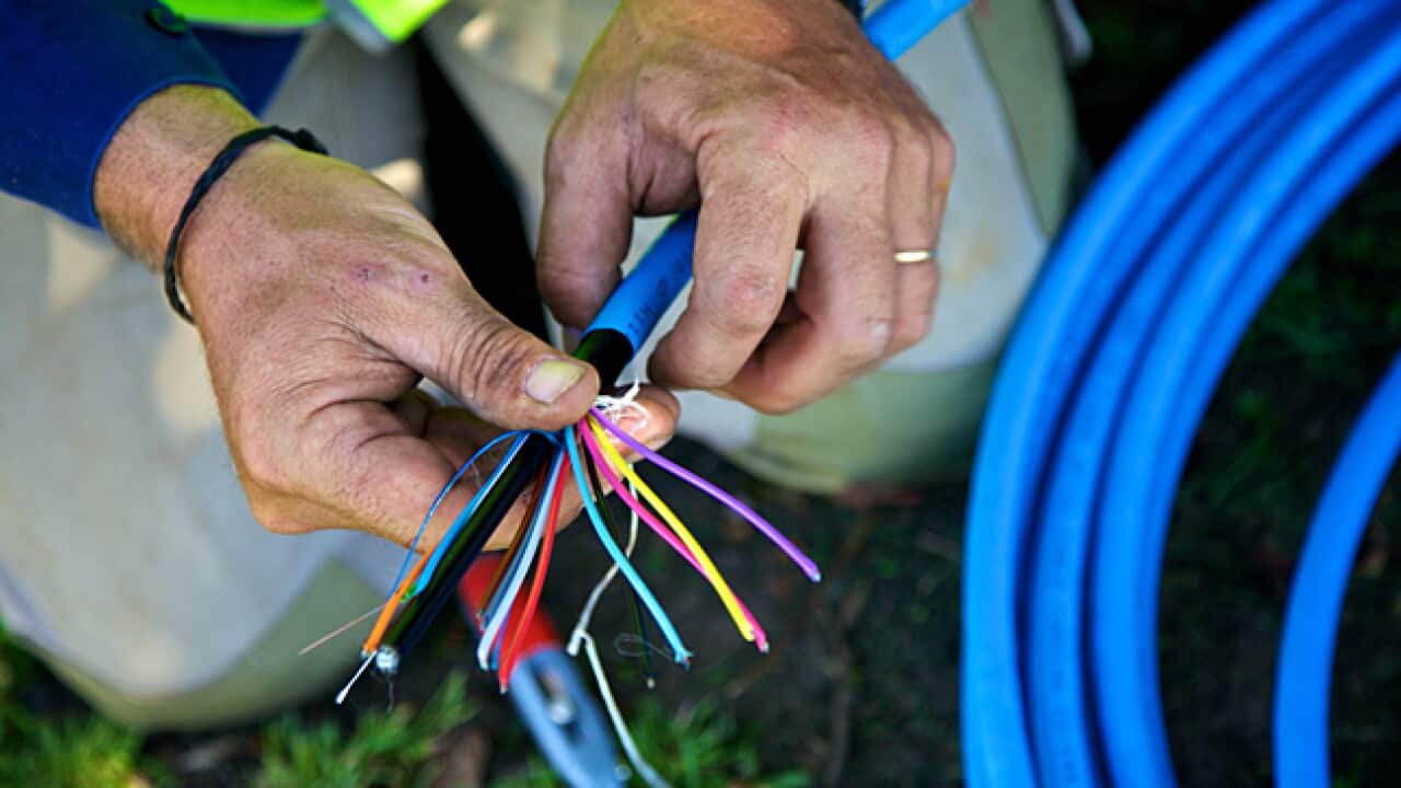 broadband_cables_l_110601_aap_633553690