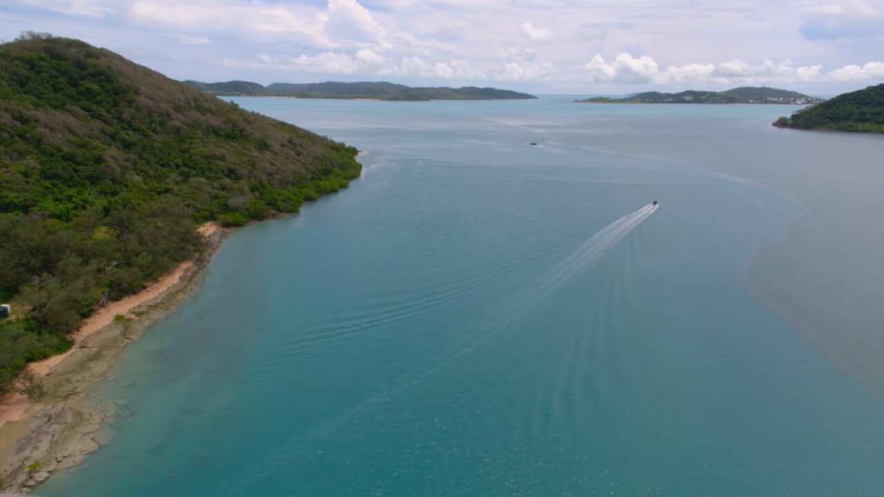 TSI community question arrival of police officer a day after he worked in Brisbane 