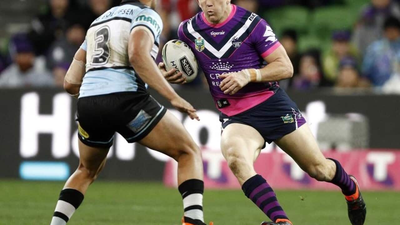Melbourne Storm player Ryan Hoffman (R)