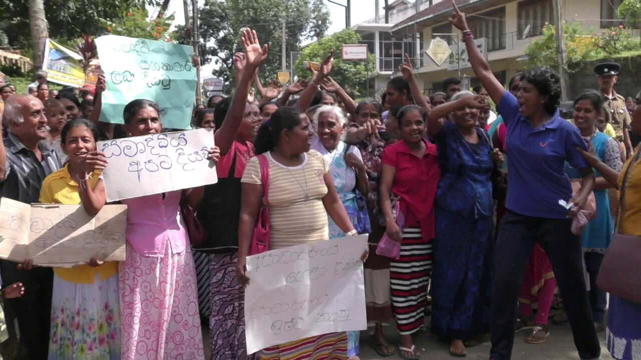 Samurdhi protest -