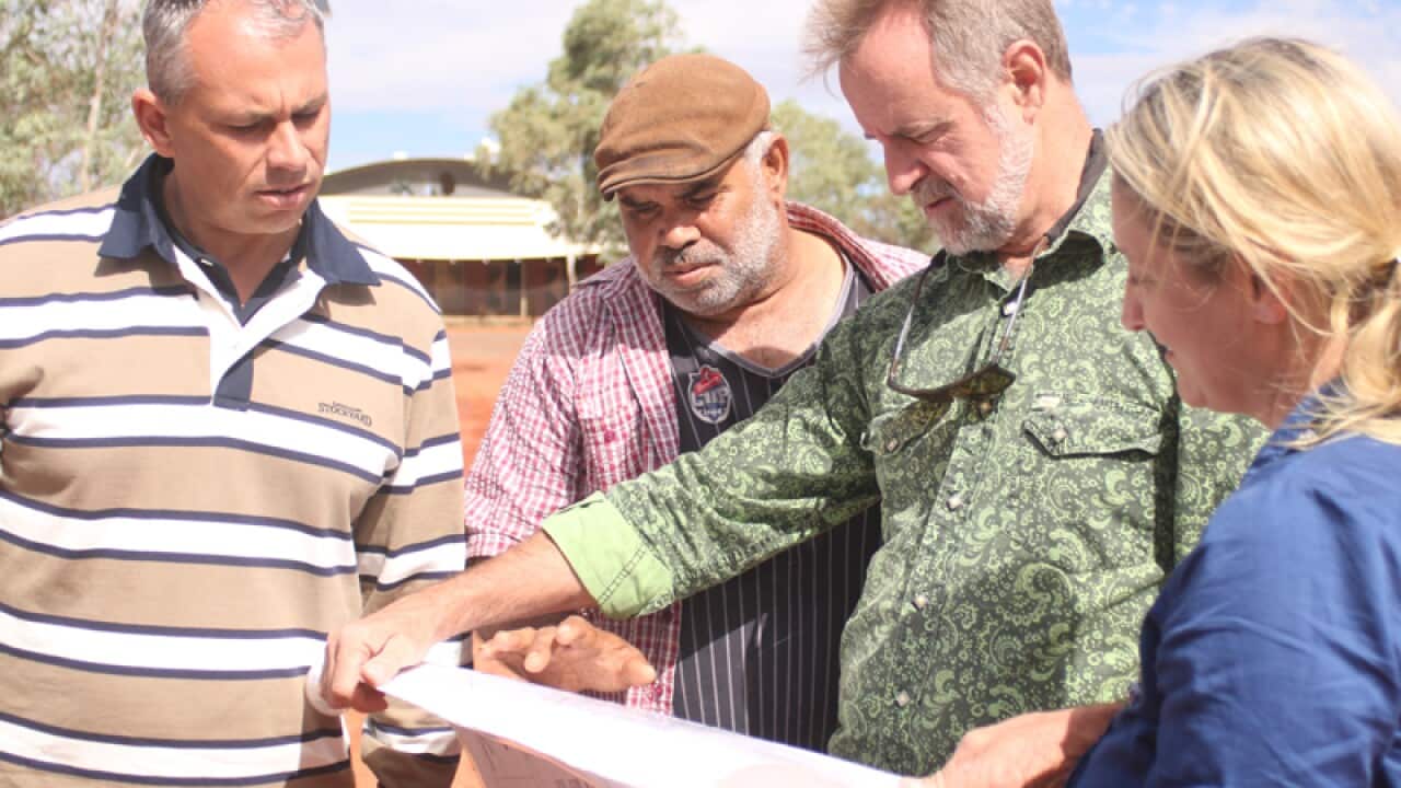 Adam Giles, Sammy Uluru, Heidi Williams at Mutitjulu community