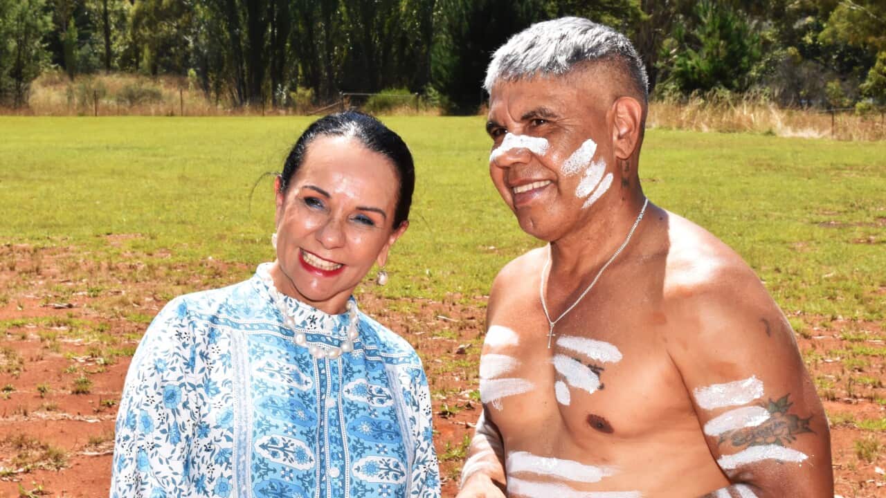 LINDA BURNEY VOICE YES CAMPAIGN ORANGE