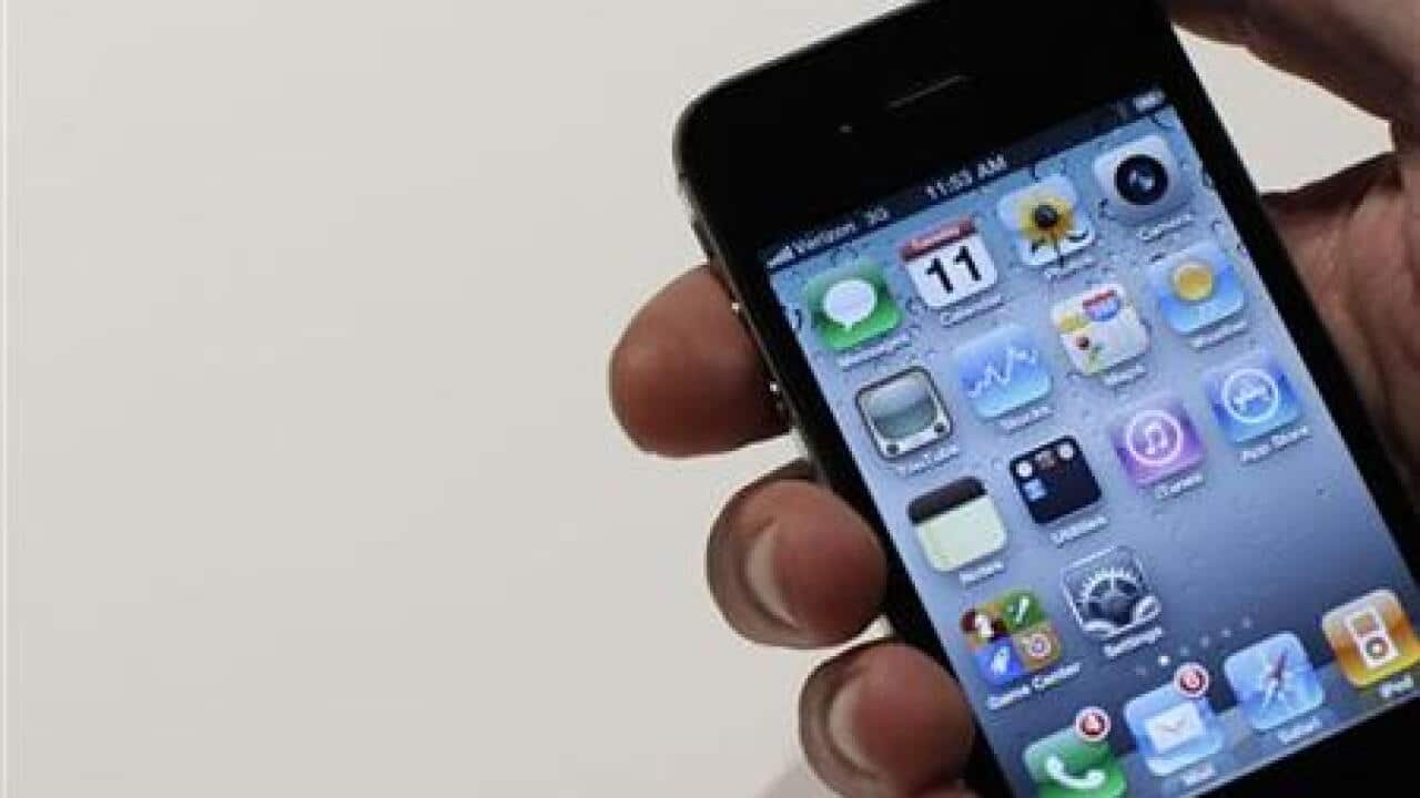 apple-denies-its-tracking-iphone-locatio-53480309-large.jpg
