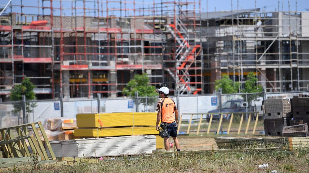 A general view of housing construction at Marsden Park, north west of Sydney, Tuesday, October 17, 2017. (AAP Image/Dan Himbrechts) NO ARCHIVING