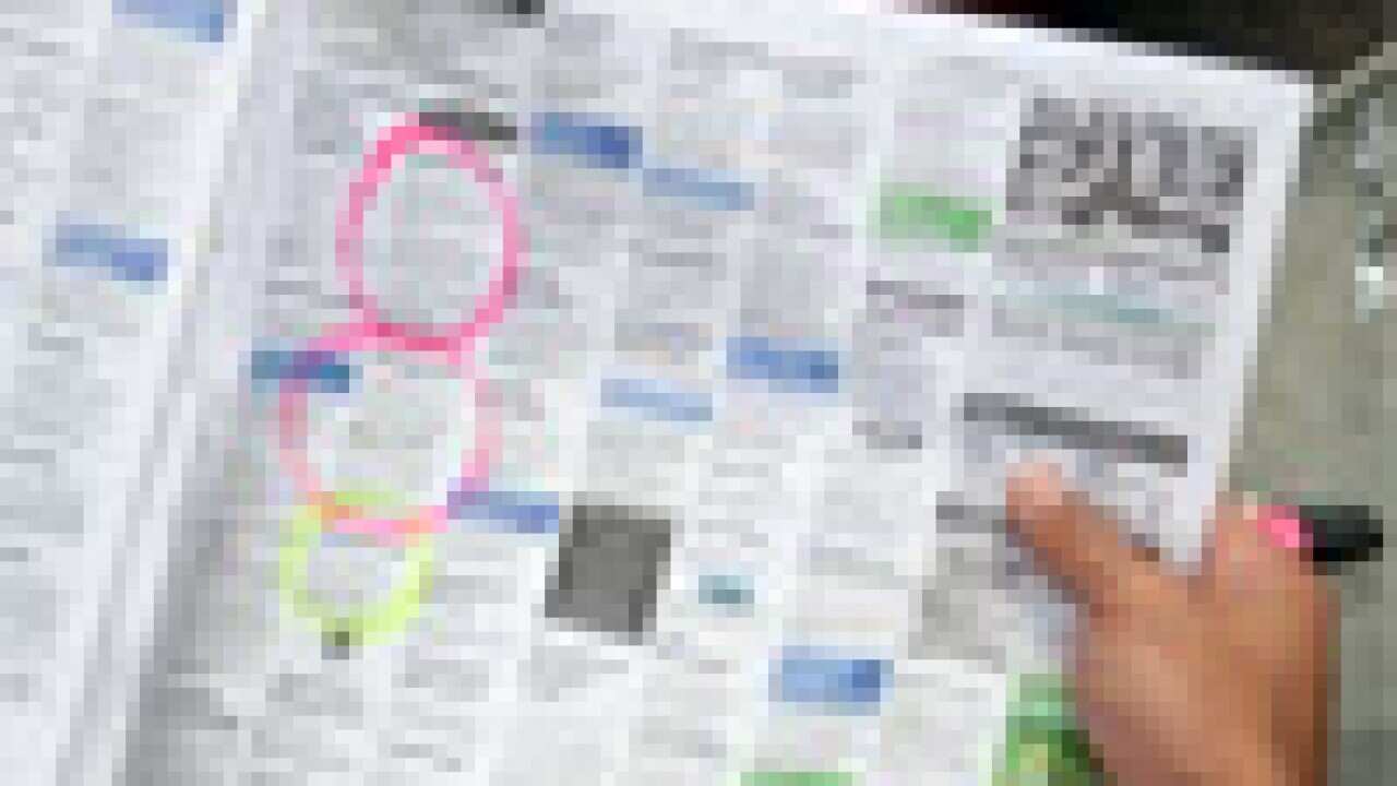 unemploymentjobseekernewspaperjobads101111sbs100_2112280568